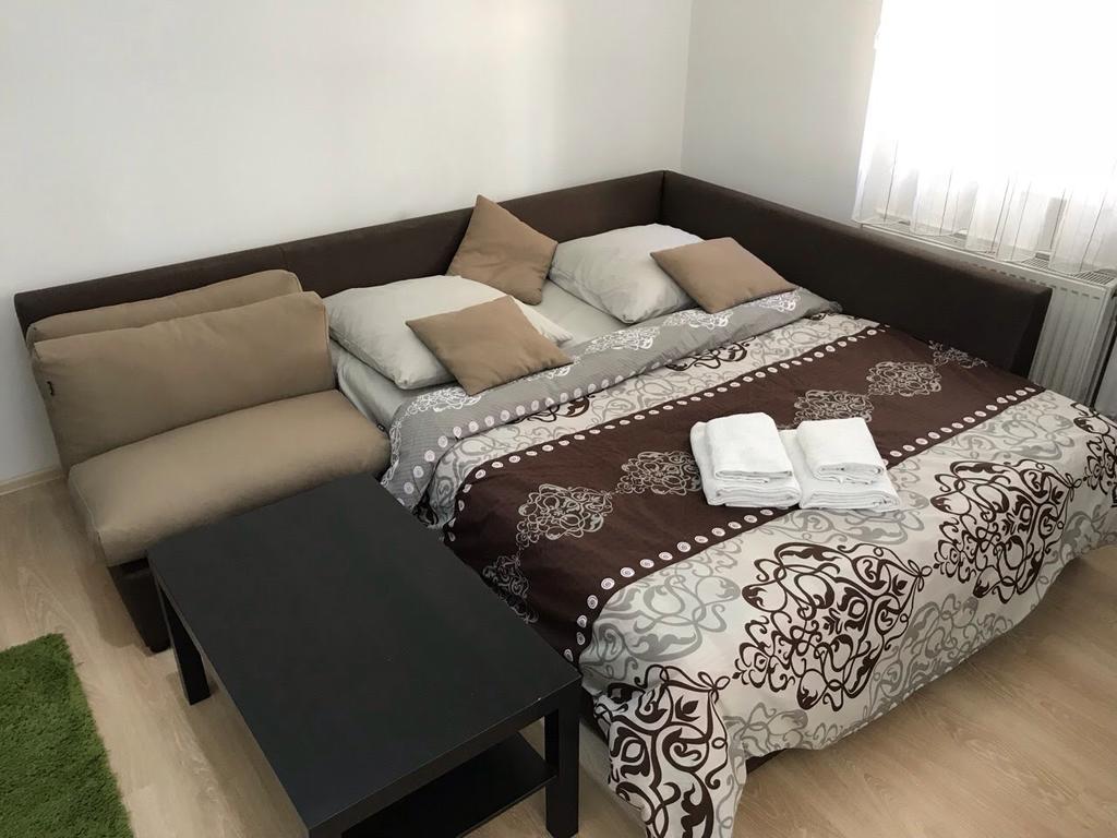GIL apartment квартира студия в самом центре пл Петефи Ужгород Екстериор снимка