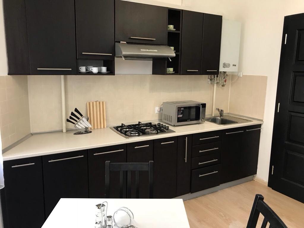 GIL apartment квартира студия в самом центре пл Петефи Ужгород Екстериор снимка